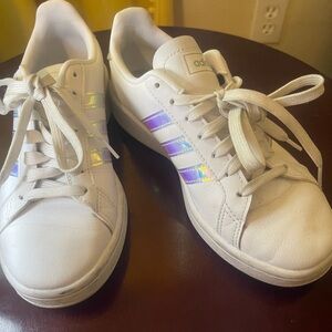 🦋Adidas with Holographic Stripes - 5M🦋